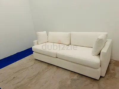 Deep crate and barrel lounge Deep 3 seater sofa