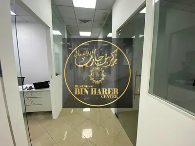 خدمات مجانية مع عقد إيجار مصدق لمدة عام للمكتب المشترك