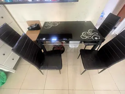 Dinning table with all 4 chair