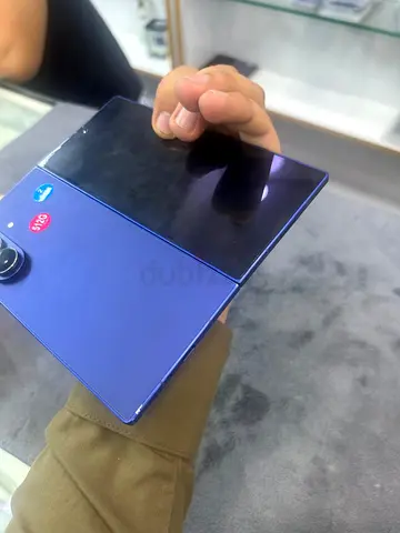 Samsung Galaxy Z Fold 7 512 GB double Sim with box