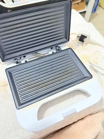 Grill maker and lamp