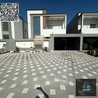 *BRAND NEW  VILLA  FOR SALE IN AL YASMEEN AJMAN*
* Freehold for all nationality
* 4 Master Bedrooms with Wardrobes & Attached Bathrooms 
* Halls & Majlis
* with maid room 
* Modern Kitchen      
* Lar