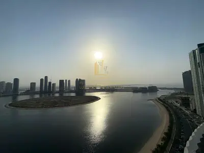 ✨ شقة فاخرة للبيع في برج الأنوار مع اطلالة بحرية