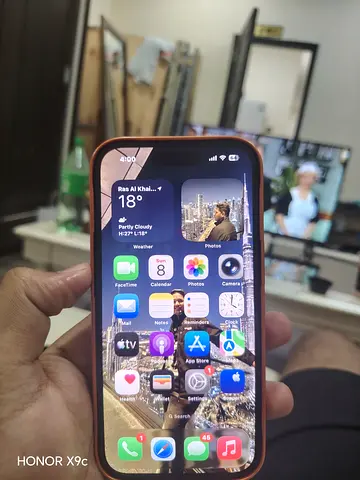 iPhone 15 128gb with box only 4 months use