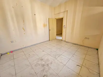 مساحات واسعة تنفع سكن موظفين اطلالة مفتوحة وتسهيلات مرنة جدا في السداد موقع حيوي قريب لكافة الخدمات والمدارس والمرافق العامه وقريب لمخرج دبي وعجمان