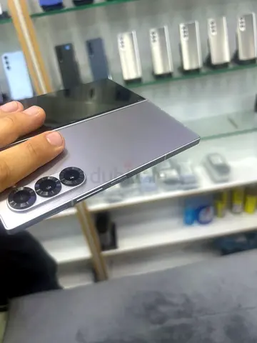 Samsung Galaxy Z Fold 7 512 GB double Sim with box