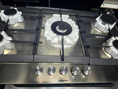 Siemens Brand New Built-in 90cm Gas Top