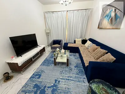 شقة مفروشة بالكامل للإيجار في المويهات 3 بموقع متميز وهادئ، مناسبة للسكن المريح وقريبة من جميع الخدمات.