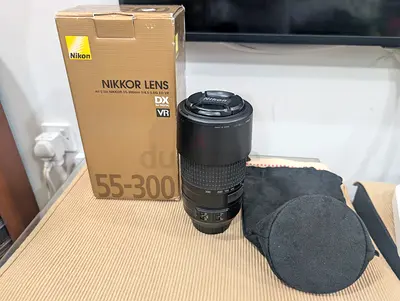 Nikon Nikkor 55-300mm DX VR Lens with Original Box