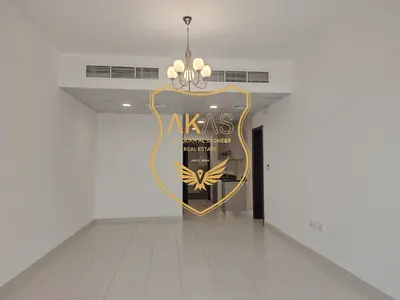Bright & Huge Studio | Best Price Near Union Metro