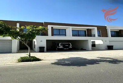 3bhk villa for rent with maid room unfurnished near to beach corner unit 1 in mina al arab marbella 2