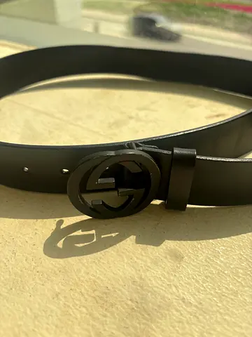 Original Gucci Black Belt with Iconic Logo Buckle