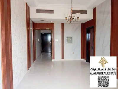 شقة راقية للإيجار السنوي في أبراج الإمارات | غرفة وصالة بإطلالة مميزة