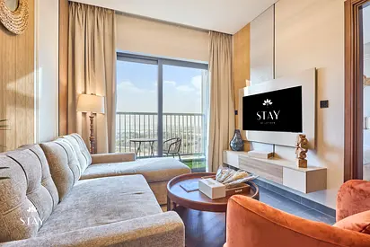 STAY BY LATINEM Luxury 1BR Holiday Home Near Burj Khalifa
