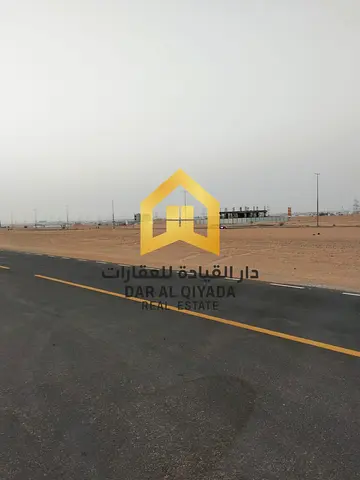 ارض تجارية في منطقة الدبدبة شمال ضاحية الزبير