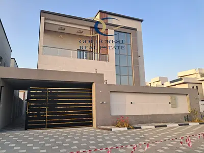 Luxury,Spacious,Stylish Townhouse Villa For Sale