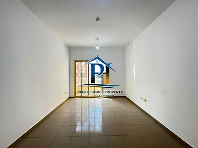 @ CLOSE TO POND PARK @ LUXURY STUDIO APARTMENT AVAILABLE WITH All AMENITIES.....
