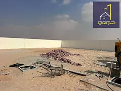 Land plot with an office and an external fence – strategic location