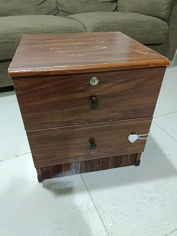 Wooden Nightstand with 2 drawer