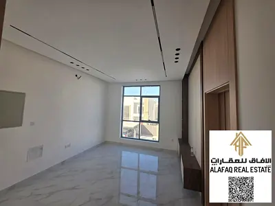 فيلا سوبر ديلوكس للبيع في الزاهية بعجمان – تصميم فاخر بحجر ورخام، زاوية على شارعين، مناسبة للسكن العائلي أو الاستثمار المميز
