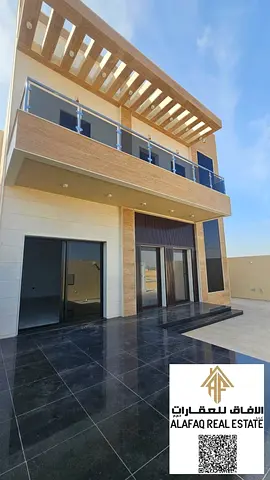 فيلا مميزة للبيع في مشروع الحليو 1 بعجمان بمساحات عملية وتشطيب مرتب تشمل ثلاث غرف نوم مريحة، مجلس واسع للضيوف، صالة عائلية، مطبخ عملي، غرفة خادمة مستق