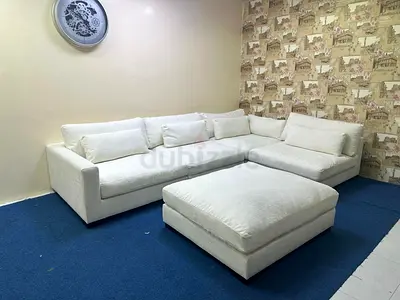 Looks like new condition marina home modular sofa