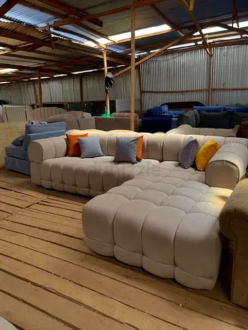 Stylish Modern Sectional Sofa