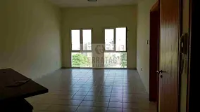 STREET 8 | 1BHK |RIGHT NEXT TO DG METRO &amp; DG PAVALLION