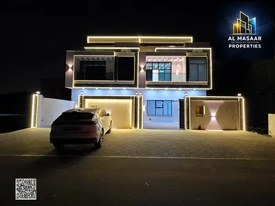 Luxury villa with high-end finishes and a private garden. Registration fees included in the price.