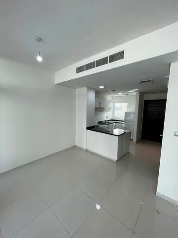 Middle Unit | Near Pool & Park | Open Kitchen