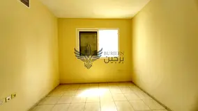 Specious 2bhk for rent near corniche area