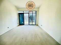 Boulevard view | Limited offer price | Chiller Free