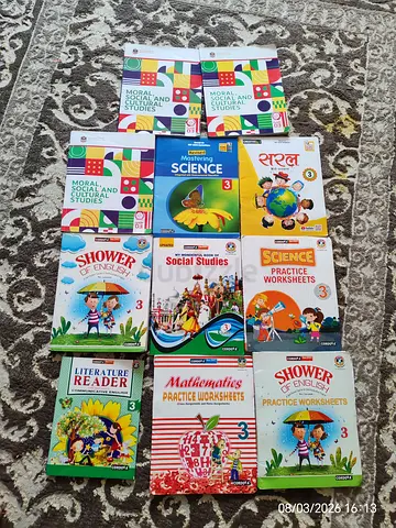 3rd standard Books for sell The central school Dubai