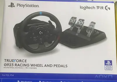 Logitech G923 TrueForce Racing Wheel and Pedals