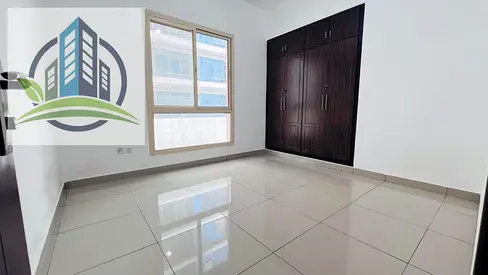 Close to Pond Park, Schools One Bedroom flat
