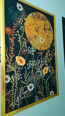 Giant wall painting for sale (homecentre)