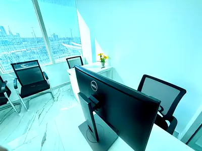 Beautiful office with Bank account assistance |Free Amenities