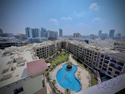 Elegant 2 Bedroom | Spacious Hall | Prime Area