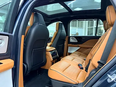 صورة 8 لـ 2022 Lincoln AVIATOR