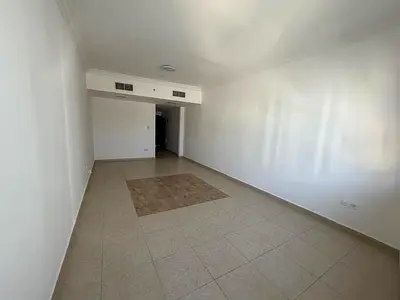 غرفه وصاله الخان مساحه واسعه باركيج اطلاله بحريه تسهلات ف الدفعات 2 حمام تكييف مركزي
