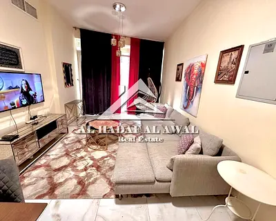 شقة فاخرة للإيجار الشهري غرفه وصاله في منطقه القصباء