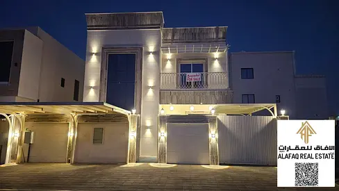 The villa is ready for immediate occupancy, including electricity connection and indoor and outdoor carports.