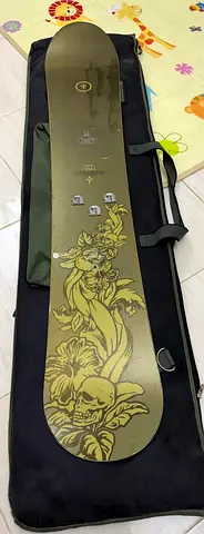 Burton 154 Troop snowboard wo bindings