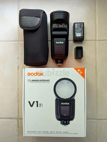 Godox V1F Fujifilm Camera Flash Kit for Photography
