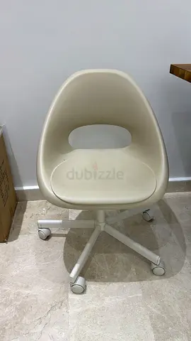 Modern Swivel Office Chair