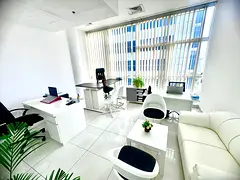 Beautiful office with Bank account assistance |Free Amenities