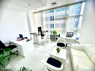 Beautiful office with Bank account assistance |Free Amenities