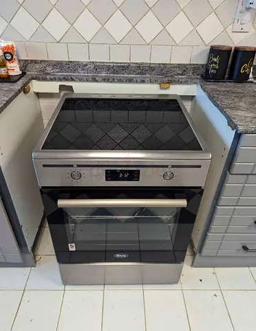 TERIM 4 Hobs Induction cooker Range size 60cm condition Exellent