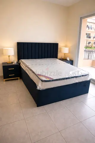 Brand new king size bed storage bed family bed king bed nd medical mattress