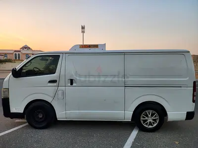 Toyota Hiace Chiller Van